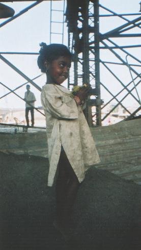 A young Pratham student